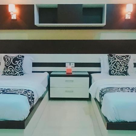 Hotel Pilar Mosa Muarawahau Dış mekan fotoğraf