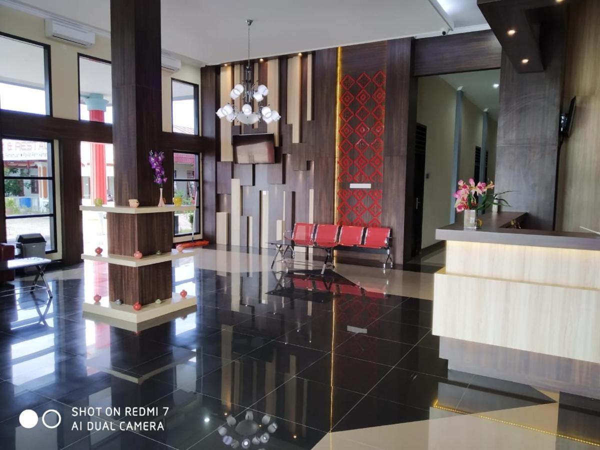 Hotel Pilar Mosa Muarawahau Dış mekan fotoğraf
