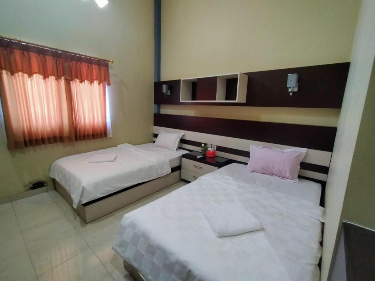 Hotel Pilar Mosa Muarawahau Dış mekan fotoğraf