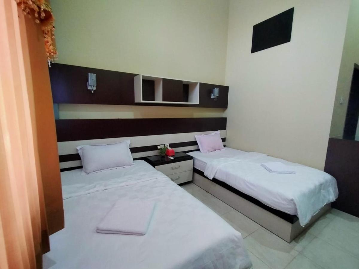 Hotel Pilar Mosa Muarawahau Dış mekan fotoğraf